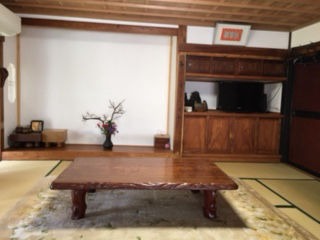イワナの間